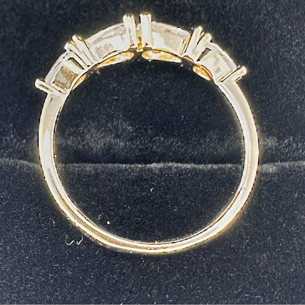 14K Gold Electroplated Pear Cut CZ Ring Size 7 Multi Stone NWT - Picture 5 of 11